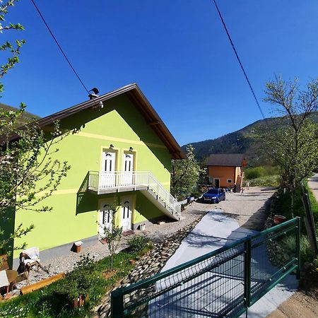 Apartmani Vila Na Drini Foca Eksteriør bilde