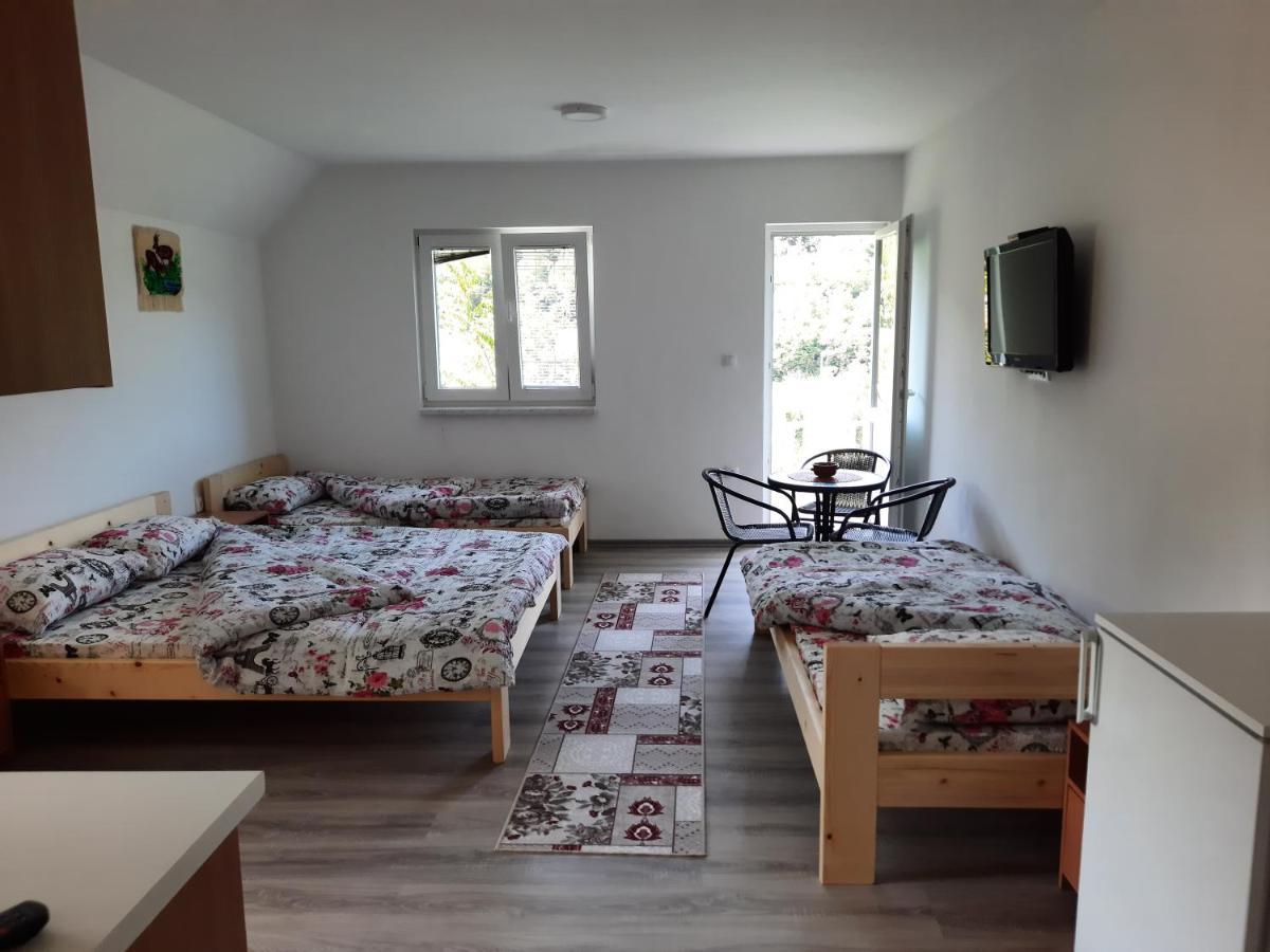 Apartmani Vila Na Drini Foca Eksteriør bilde