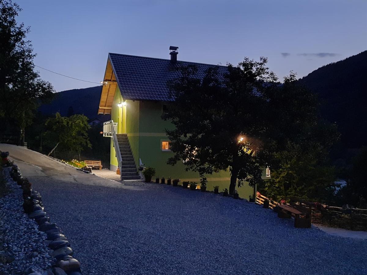 Apartmani Vila Na Drini Foca Eksteriør bilde